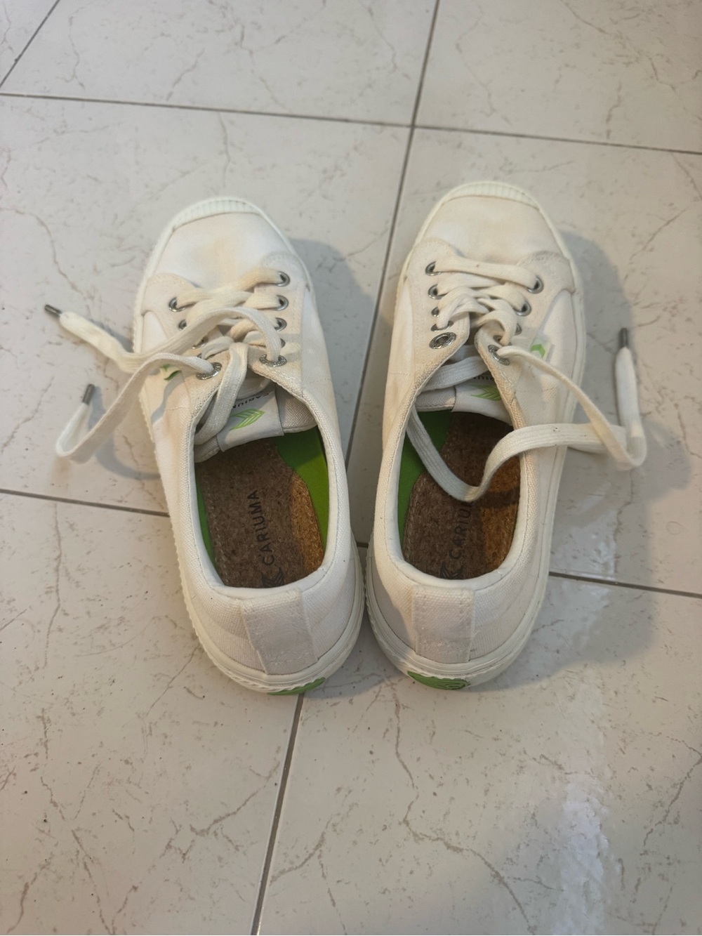 White Carolina Canvas Sneakers
